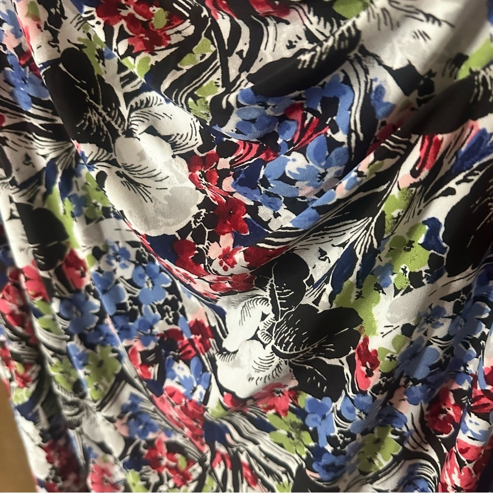 Lauren Ralph Lauren Floral Jersey Flutter-Sleeve Surplice Dress Lined Size 8 - Picture 12 of 15